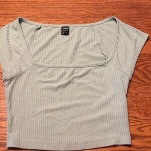 SHEIN Light Green Ribbed Crop Top